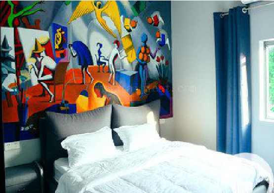 松溪对于酒店的墙体彩绘而言更注重哪些方面？